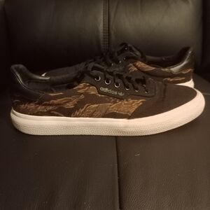 Size 9.5 - adidas 3MC Black camo
